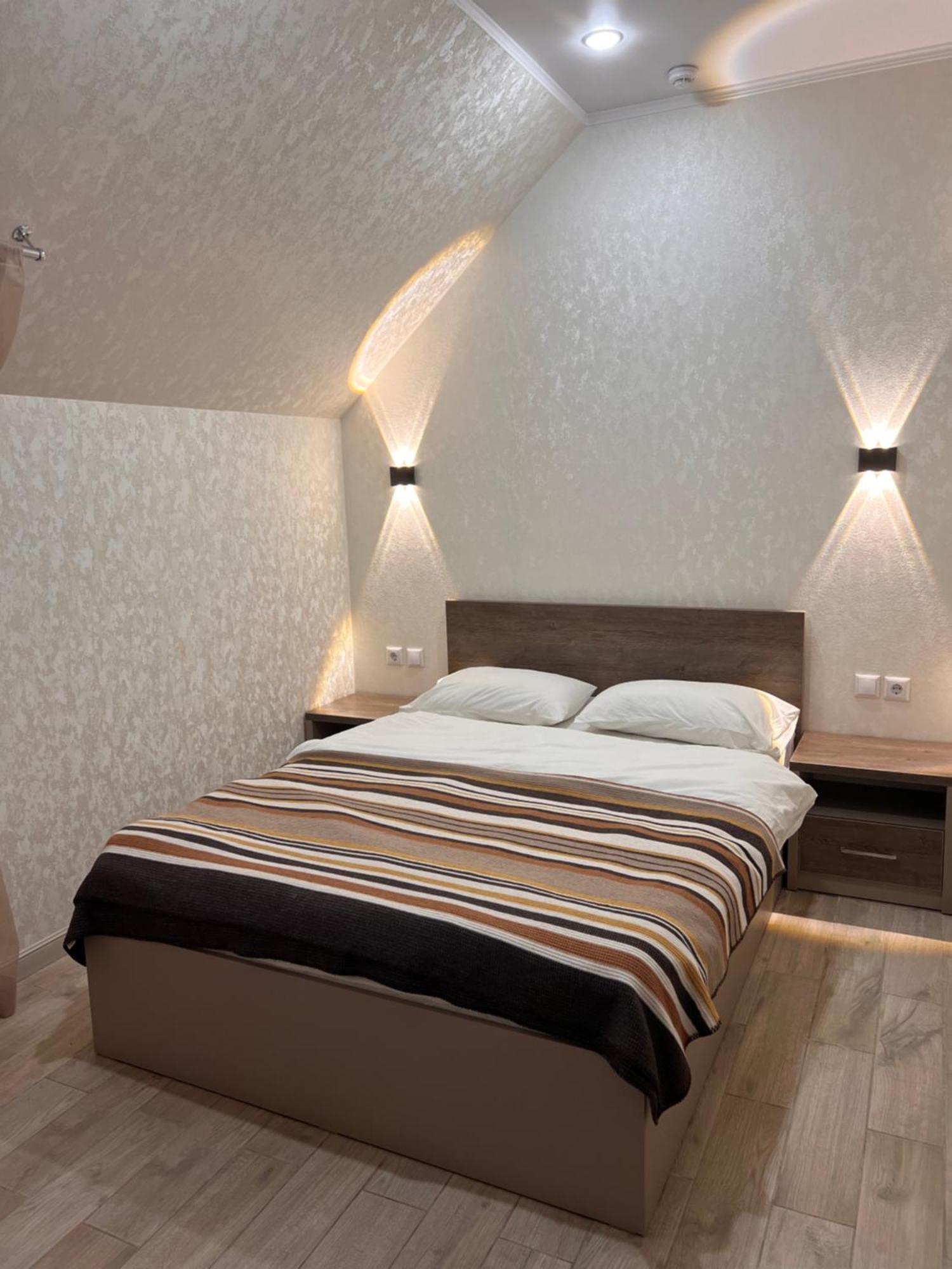 Гостинично-Банный Комплекс Майами Люкс Hotel Kostanay Ngoại thất bức ảnh